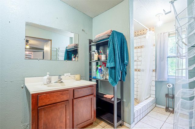 1246 County Road 676, Dayton, TX 77535
