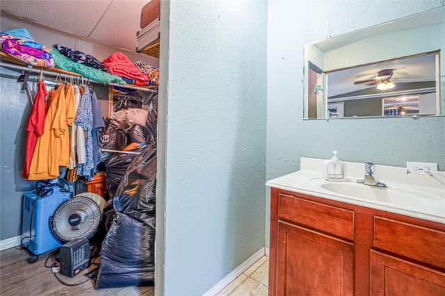 1246 County Road 676, Dayton, TX 77535