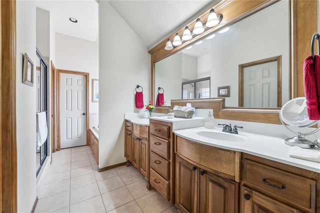 11717 Bellhurst Avenue, Oklahoma City, OK 73162