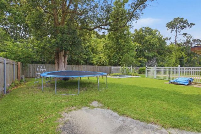 4711 E Greenfield Cir Circle, Lake Charles, LA 70605
