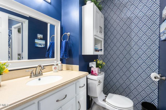 2435 Moran Street 6f, Burlington, NC 27215