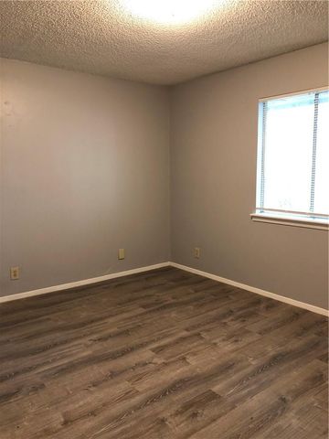 6502 S 1st ST 102, Austin, TX 78745