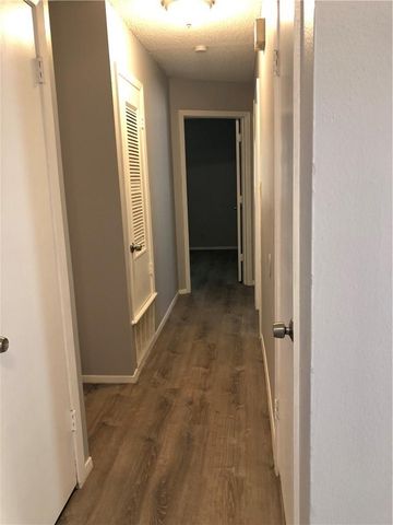 6502 S 1st ST 102, Austin, TX 78745