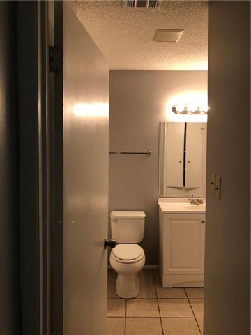 6502 S 1st ST 102, Austin, TX 78745