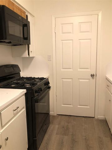 6502 S 1st ST 102, Austin, TX 78745