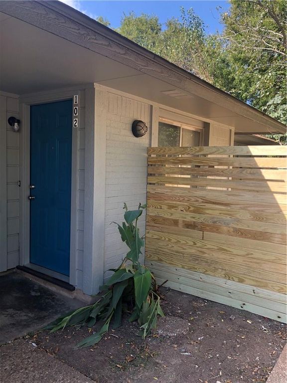 6502 S 1st ST 102, Austin, TX 78745