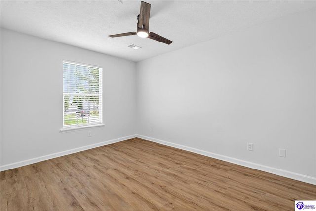 108 Derbyshire Court, Radcliff, KY 40160