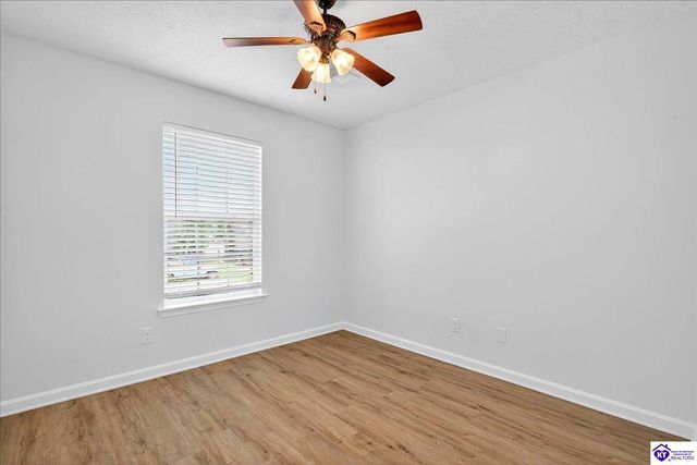 108 Derbyshire Court, Radcliff, KY 40160