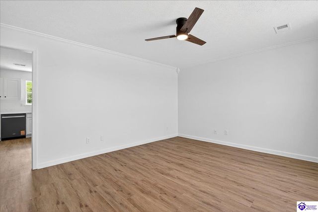 108 Derbyshire Court, Radcliff, KY 40160