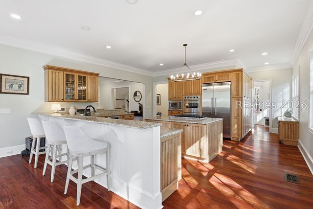 5 Sweet Grass Ln, Bluffton, SC 29910