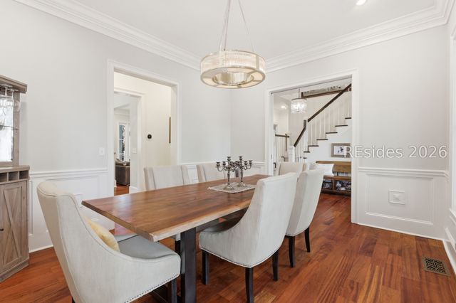 5 Sweet Grass Ln, Bluffton, SC 29910