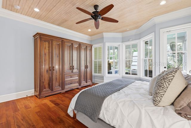 5 Sweet Grass Ln, Bluffton, SC 29910