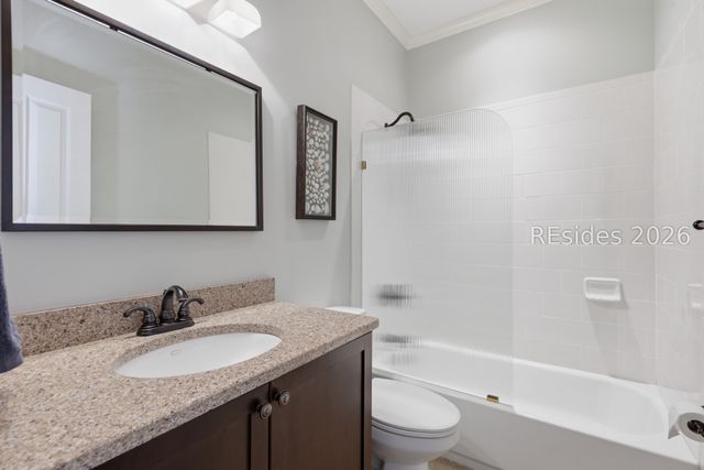 5 Sweet Grass Ln, Bluffton, SC 29910