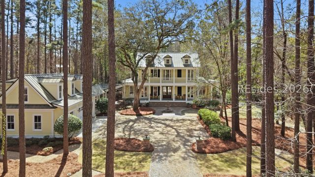 5 Sweet Grass Ln, Bluffton, SC 29910