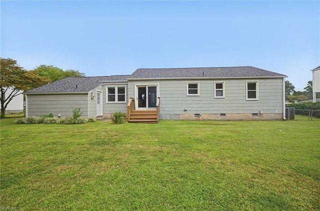 5221 Bonneydale RD, Virginia Beach, VA 23464