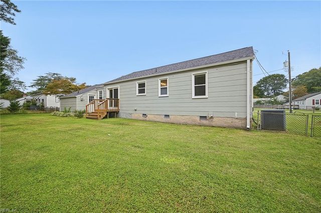 5221 Bonneydale RD, Virginia Beach, VA 23464