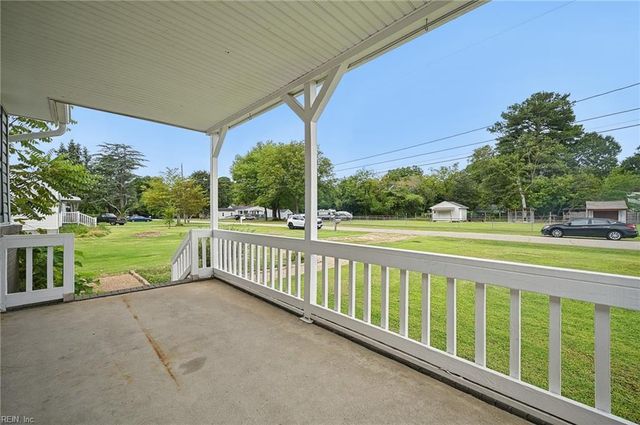5221 Bonneydale RD, Virginia Beach, VA 23464