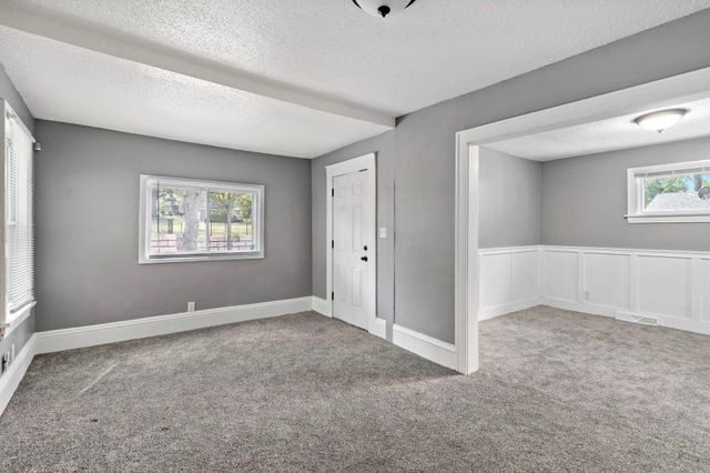 1008 Lowry Avenue N, Minneapolis, MN 55411