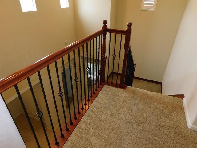 315 Merlot Dr, Oakdale, CA 95361