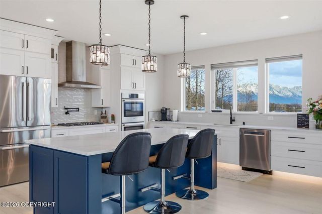 2001 S Sanctuary Drive, Palmer, AK 99654