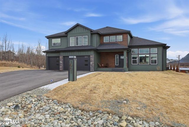 2001 S Sanctuary Drive, Palmer, AK 99654