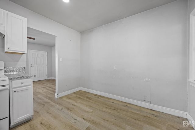 1916 Lucky Street, Bakersfield, CA 93307