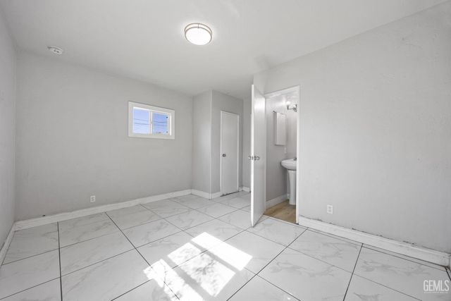 1916 Lucky Street, Bakersfield, CA 93307