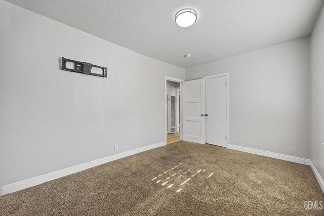 1916 Lucky Street, Bakersfield, CA 93307