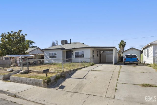 1916 Lucky Street, Bakersfield, CA 93307