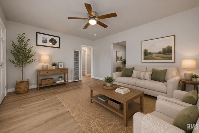 1916 Lucky Street, Bakersfield, CA 93307