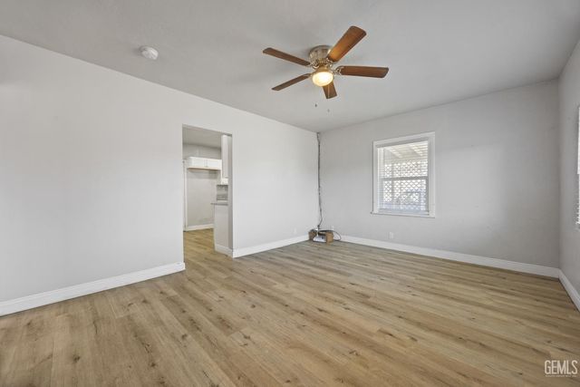 1916 Lucky Street, Bakersfield, CA 93307