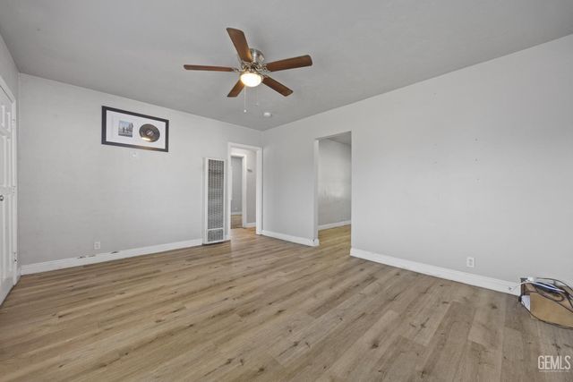 1916 Lucky Street, Bakersfield, CA 93307