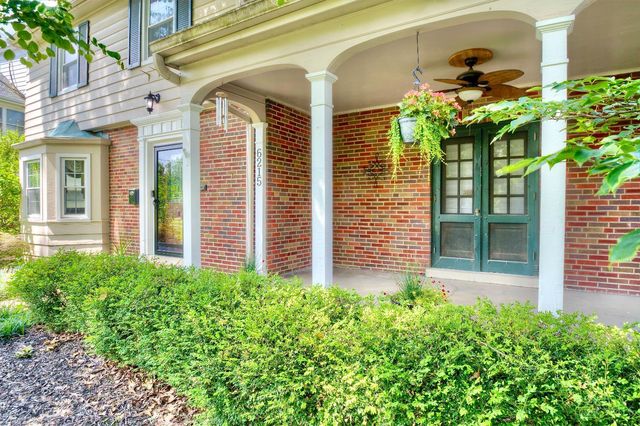 6215 Grand Vista Avenue, Cincinnati, OH 45213