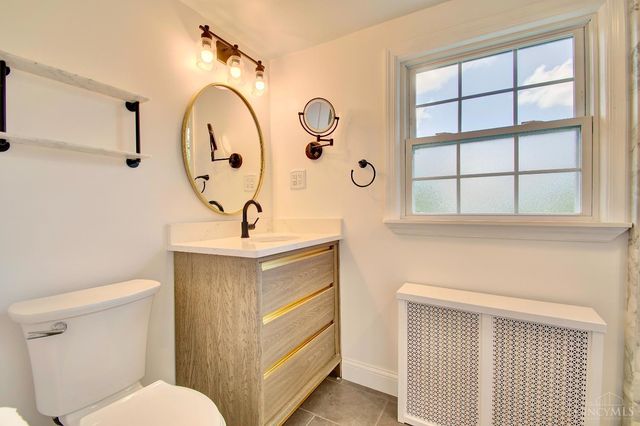 6215 Grand Vista Avenue, Cincinnati, OH 45213