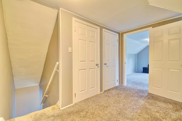 6215 Grand Vista Avenue, Cincinnati, OH 45213