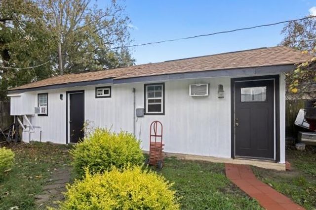 9702 Tiltree Street, Houston, TX 77075