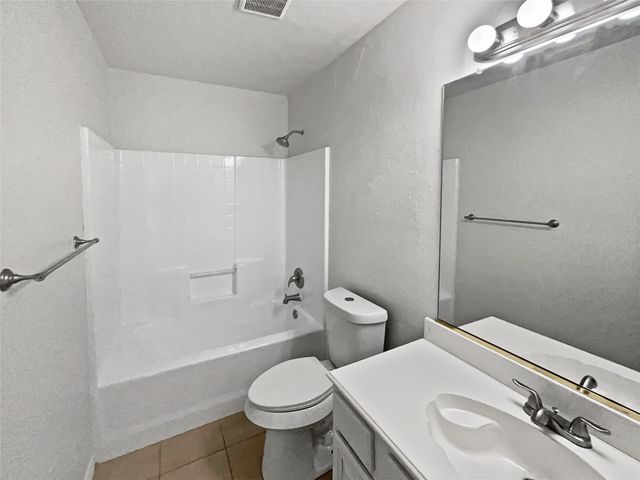 2702 Dakota Circle, Seagoville, TX 75159