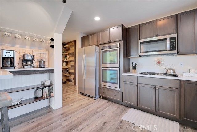 211 Sunny Hills Road, Bangor, CA 95901