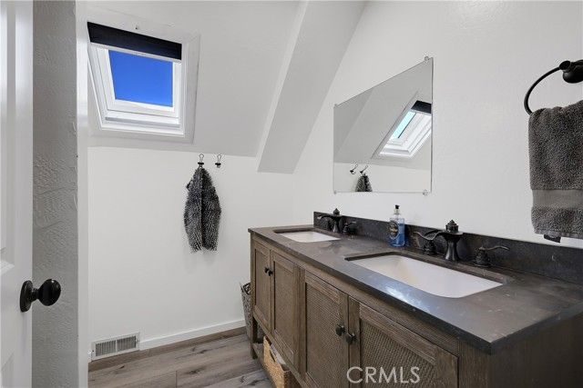 211 Sunny Hills Road, Bangor, CA 95901