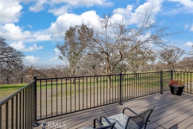 211 Sunny Hills Road, Bangor, CA 95901