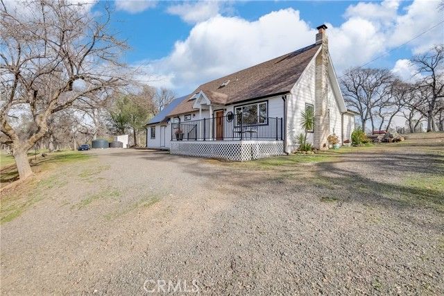 211 Sunny Hills Road, Bangor, CA 95901