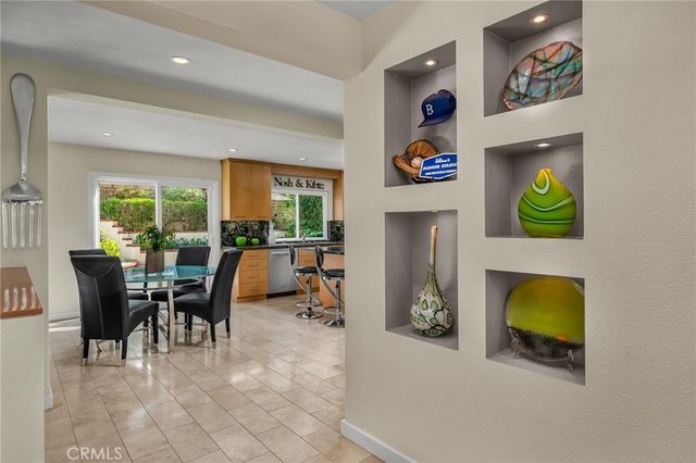 7156 Castle Peak, West Hills, CA 91307