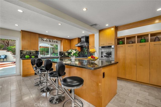 7156 Castle Peak, West Hills, CA 91307