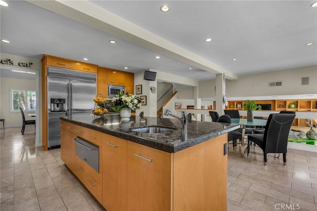 7156 Castle Peak, West Hills, CA 91307