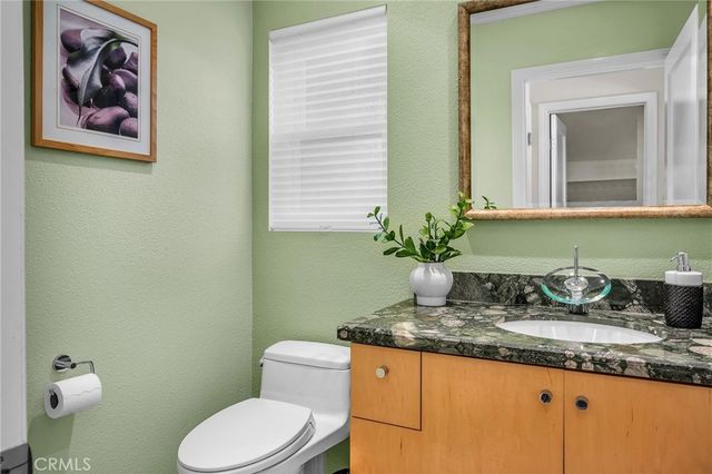 7156 Castle Peak, West Hills, CA 91307