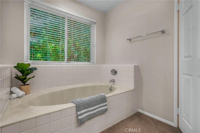 7156 Castle Peak, West Hills, CA 91307
