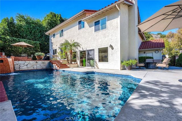 7156 Castle Peak, West Hills, CA 91307