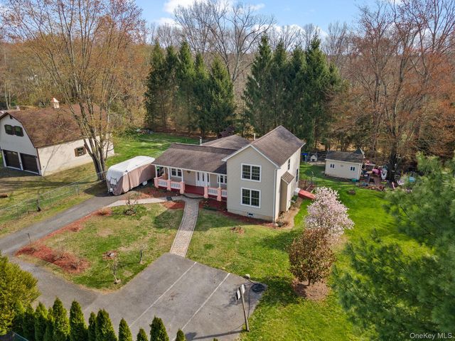 37 Northern Avenue, Walden, NY 12586