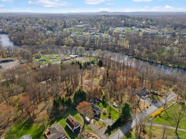 37 Northern Avenue, Walden, NY 12586