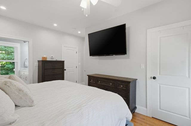 19 Eliot St 2, Natick, MA 01760